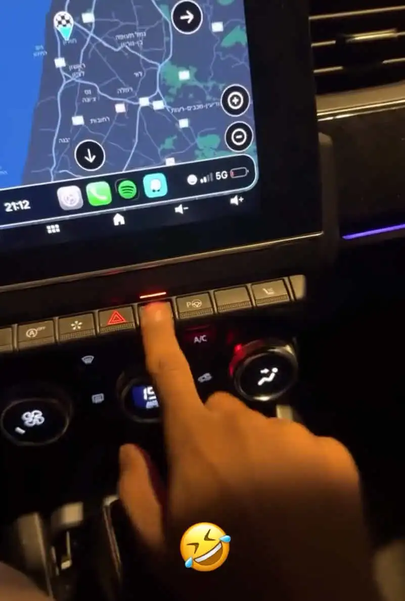 אברהם אקלום בתקרית עם בחורה: "סיטואציה הזויה, זה לא קרה לי בחיים"