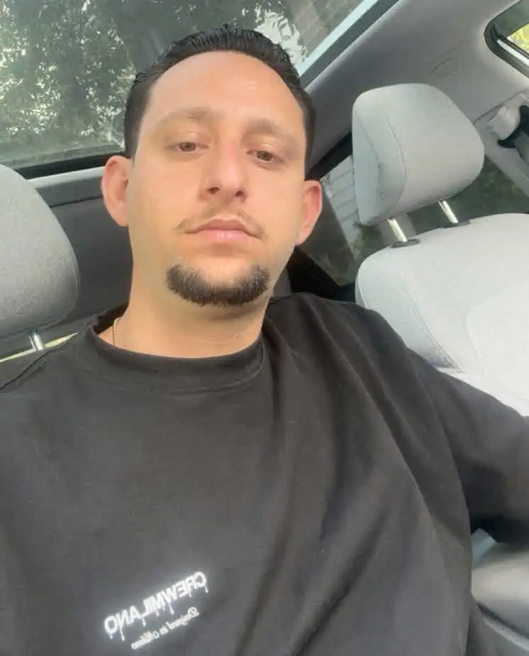 אשתו של ארז מוגרבי מדהימה את המעריצים: "לא רציתי אותו"