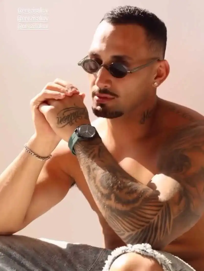 ארז איסקוב לא עוצר, הפעם כל שיא אפשרי נשבר