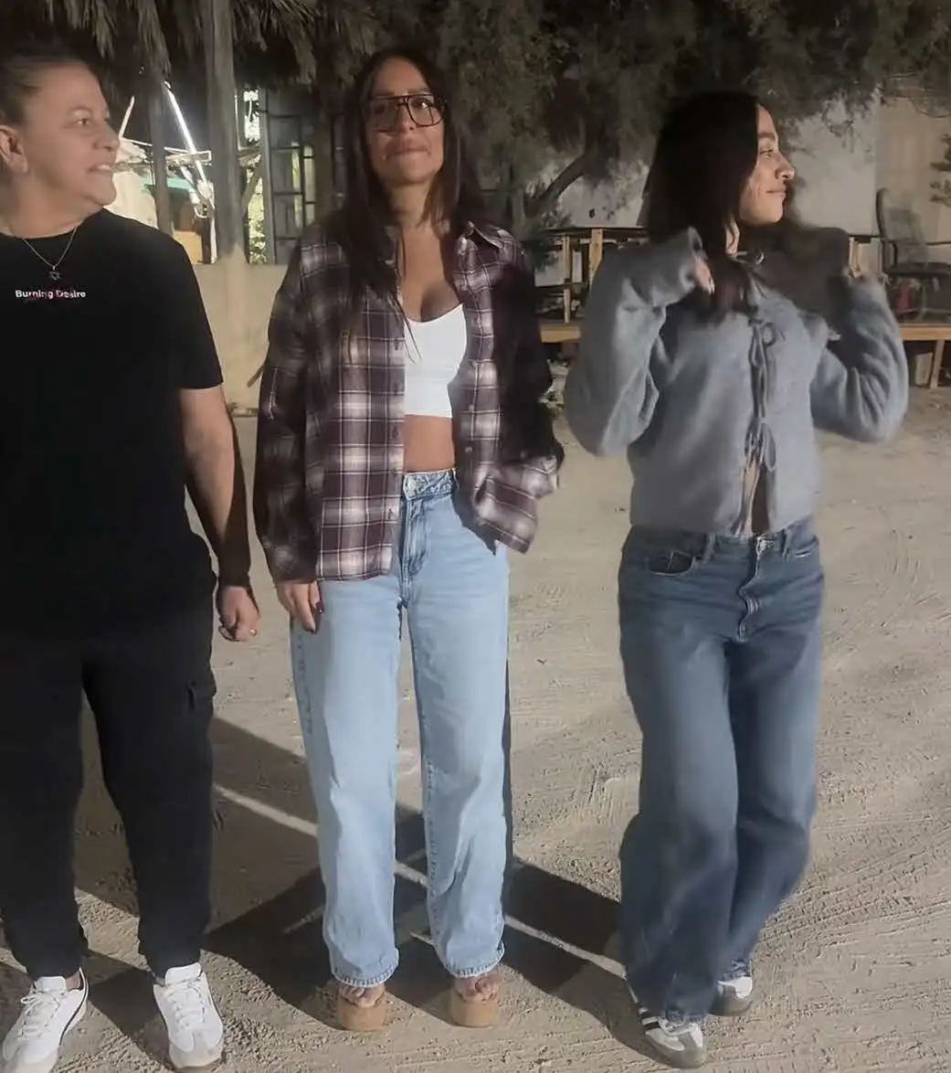 "אוי לא יש שתיים כאלה": שני אדרי מבלבלת את הגולשים