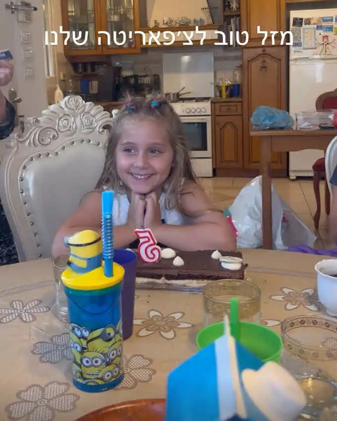 5 שנים אחרי שנולדה: בתו של כוכב האח הגדול נחשפת לראשונה