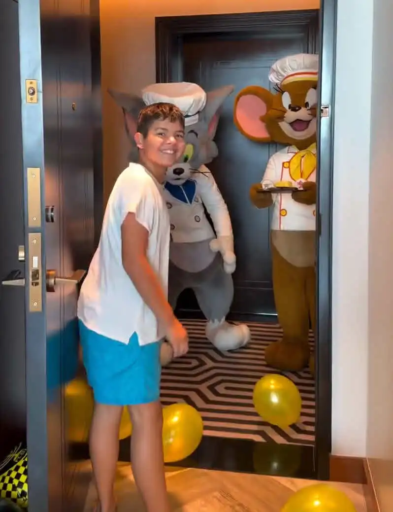 הצטרפה לחופשה עם אייל ויאן גולן בדובאי? רוסלנה מגלה הכל