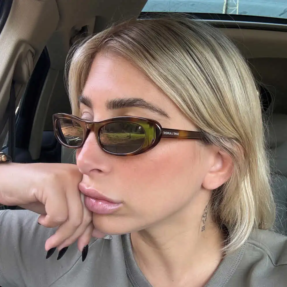 מעיין אשכנזי בהודעה דרמטית לעוקביה: "היא עברה אירוע מוחי"