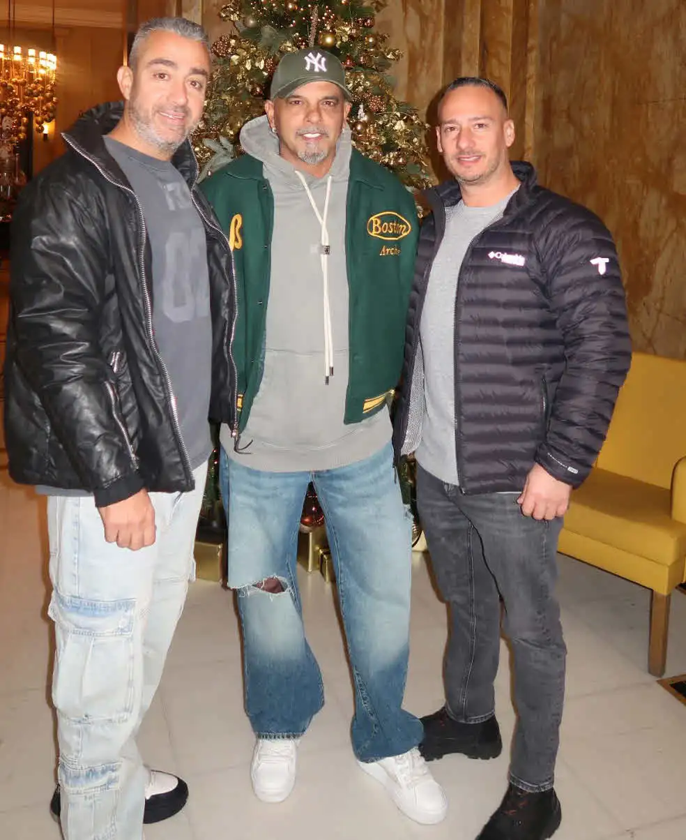 ממשיכים ברמזים: מאיה זיו ואייל גולן נפגשים אצל האמא