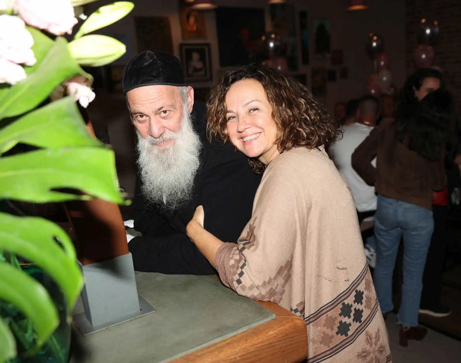 דאבל דייט נוצץ: כששולי רנד וצופית גרנט פגשו את דני קושמרו וזוגתו