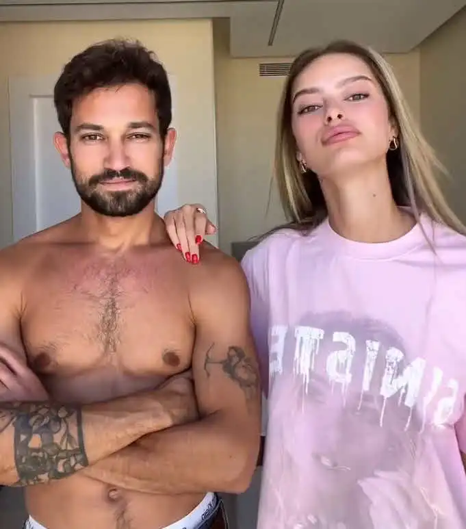 אמילי קופר המומה: לצעד הזה מעידן גלפר היא לא ציפתה