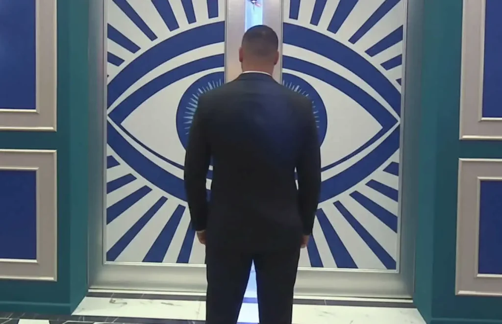 "יטיס אותך בבעיטה כי הפסקת למ.... טוב": כוכב האח הגדול יוצא להתקפה