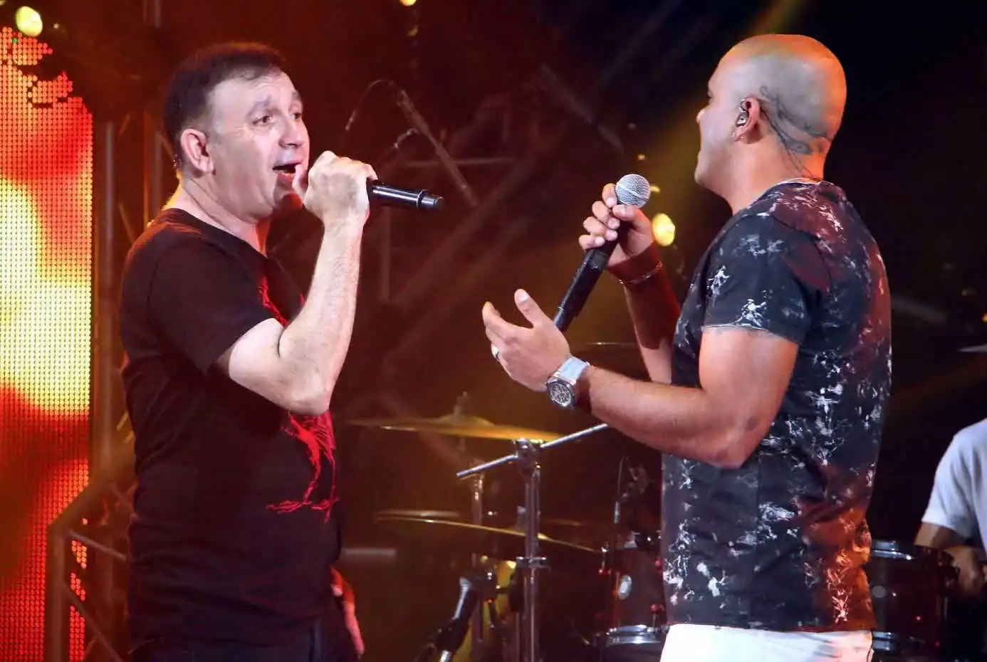 "תזייפי בפנים ואז במיטה": ההצעה המפתיעה שקיבל אייל גולן בעקבות השיר החדש