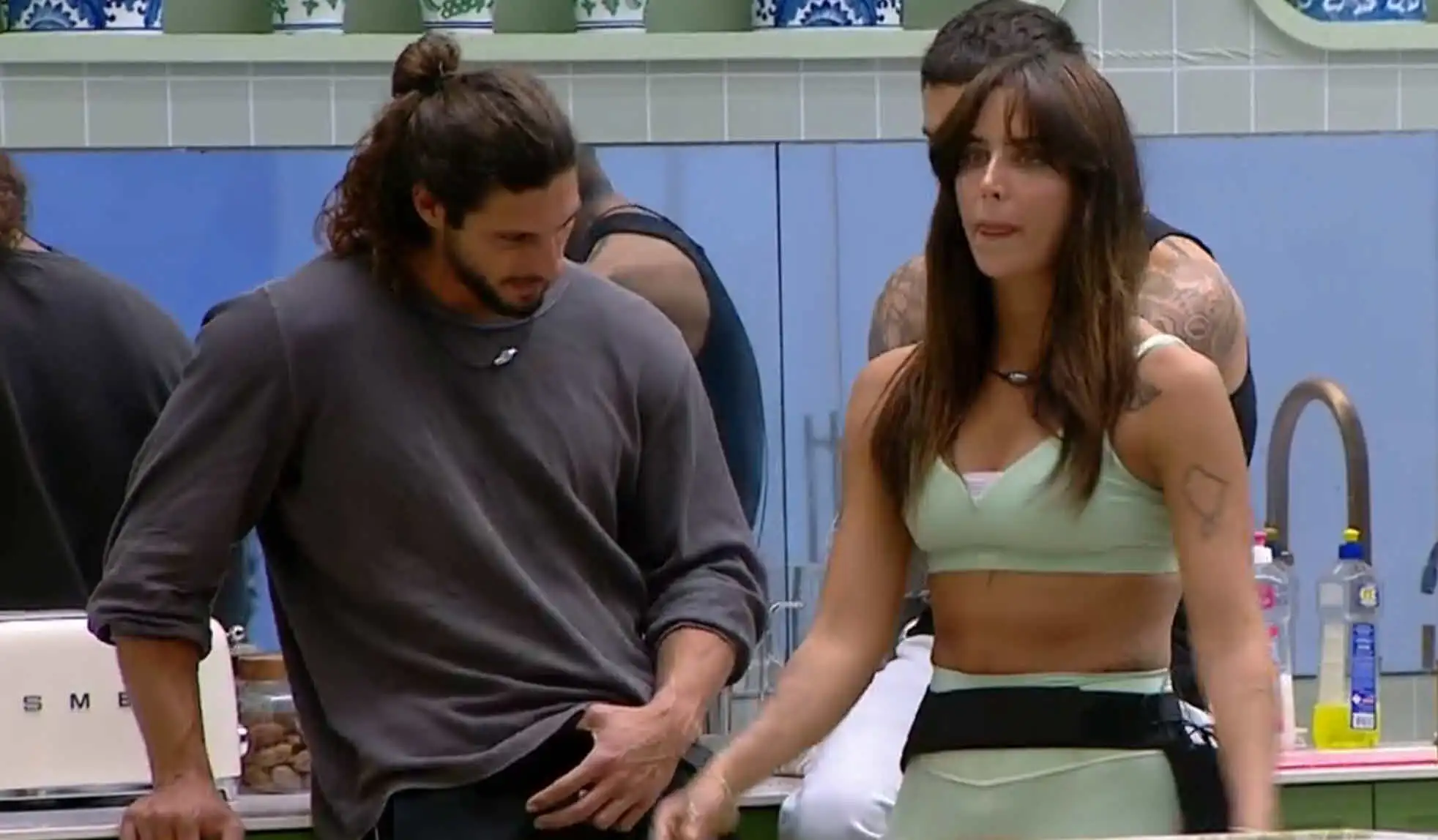 גל רובין חושדת שהודיה עם האקס שלה: "אולי היא איתו ביחד"