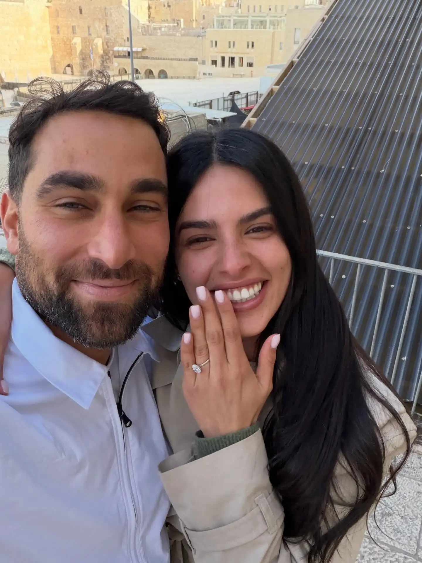 כוכבת האח הגדול מאורסת: "אמרתי כן לחבר הכי טוב שלי"