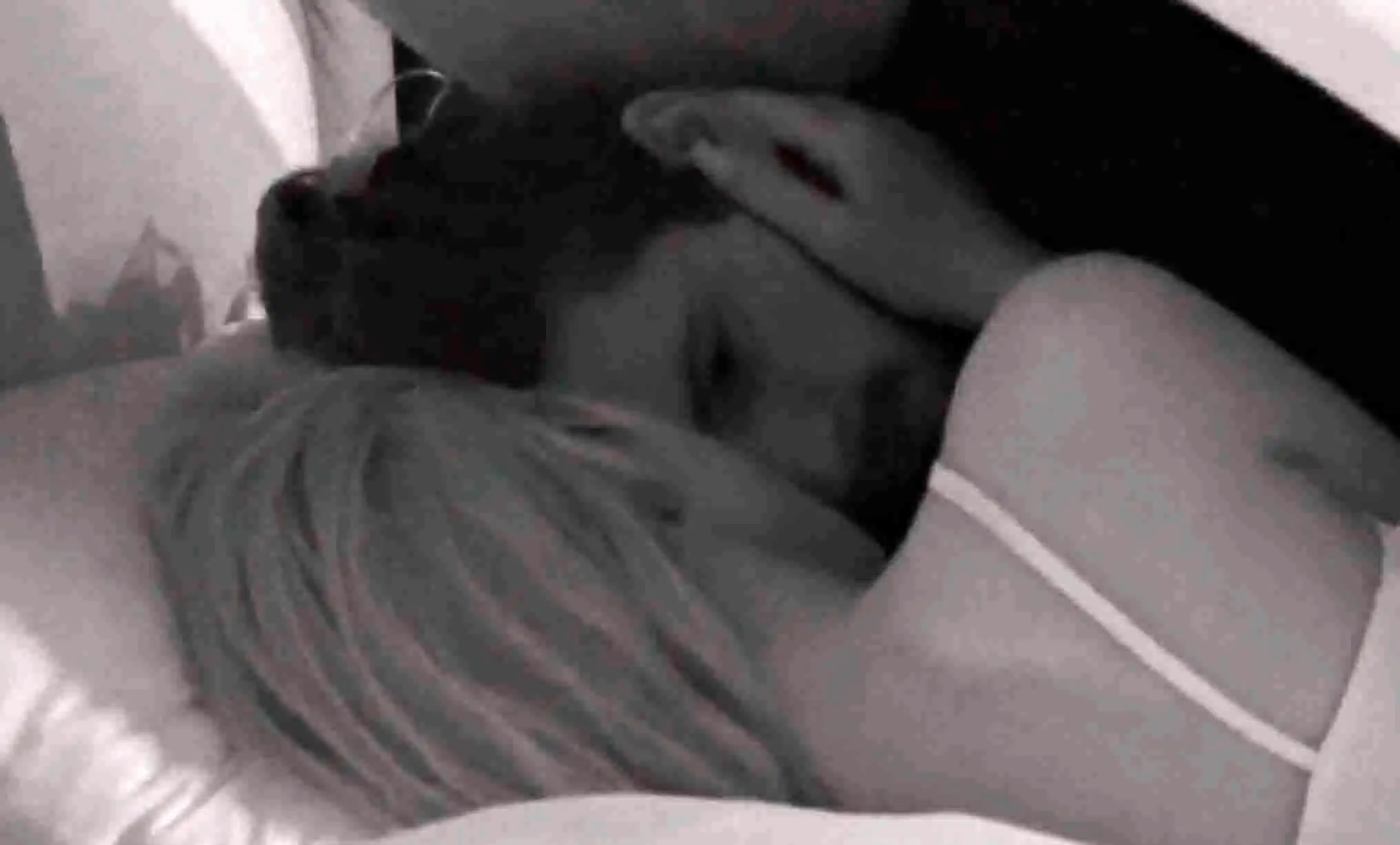 גל רובין משגרת פצצה נגד הודיה: "מנצלת את זוהר"