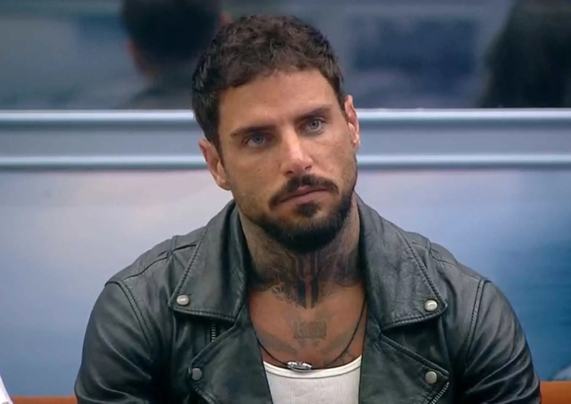 שמים הכל על השולחן: גל ובן פותחים הכל על אלירן והבית