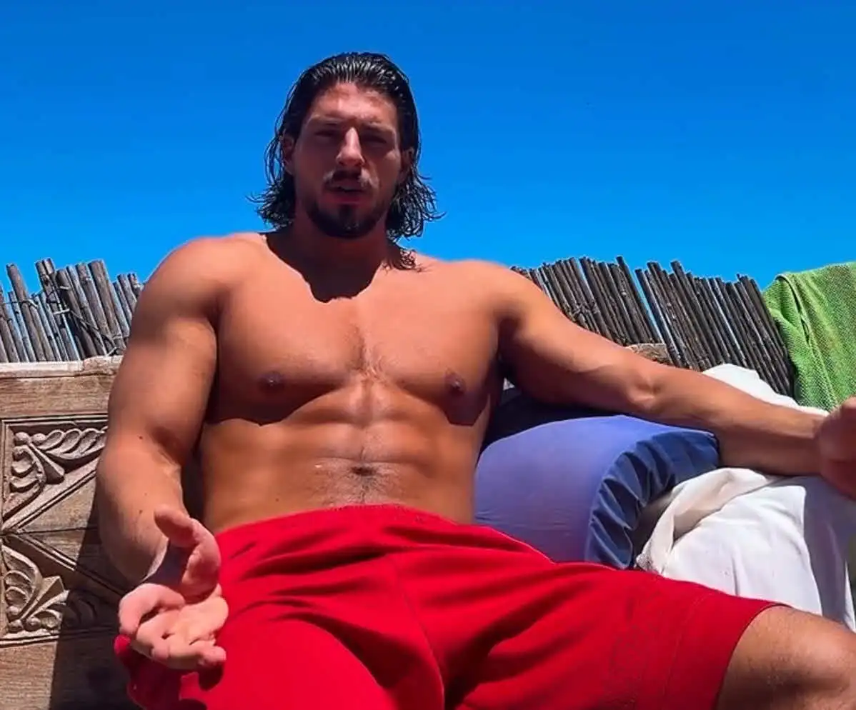 זוהר אייזיק פותח לראשונה: "מאוד מאוד מוזר לצפות בזה מהצד"