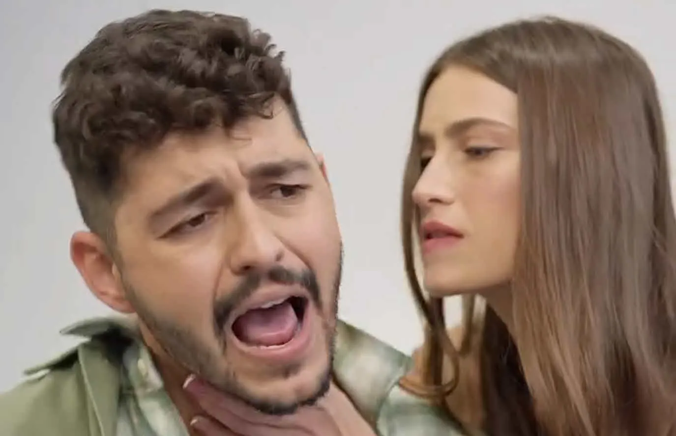 צמודים במיוחד: גל גברעם ונעם בתן עושים את זה שוב